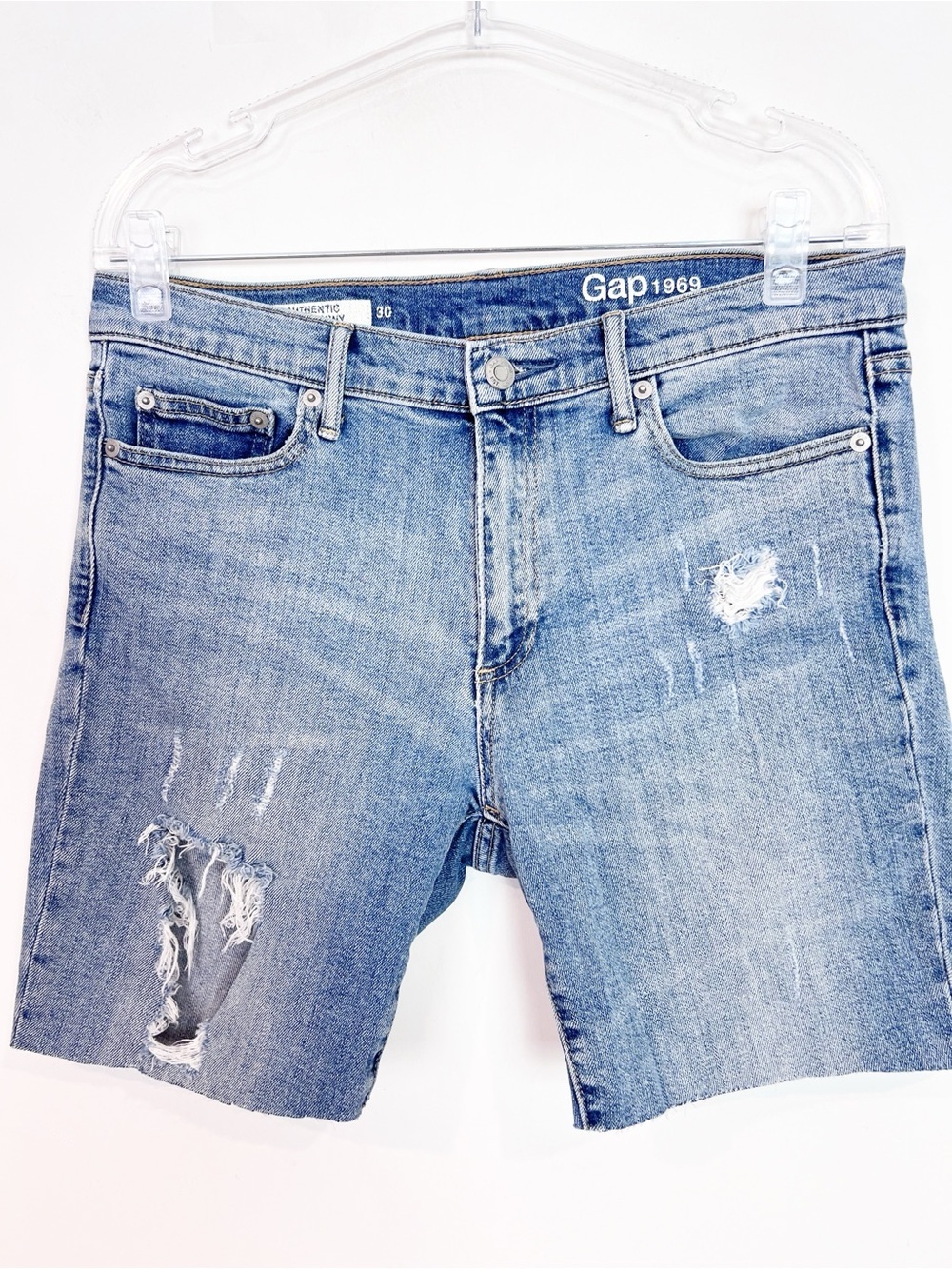 GAP AUTHENTIC TRUE SKINNY DISTRESSED DIY CUT OFF DENIM JEAN SHORTS MENS SZ 30